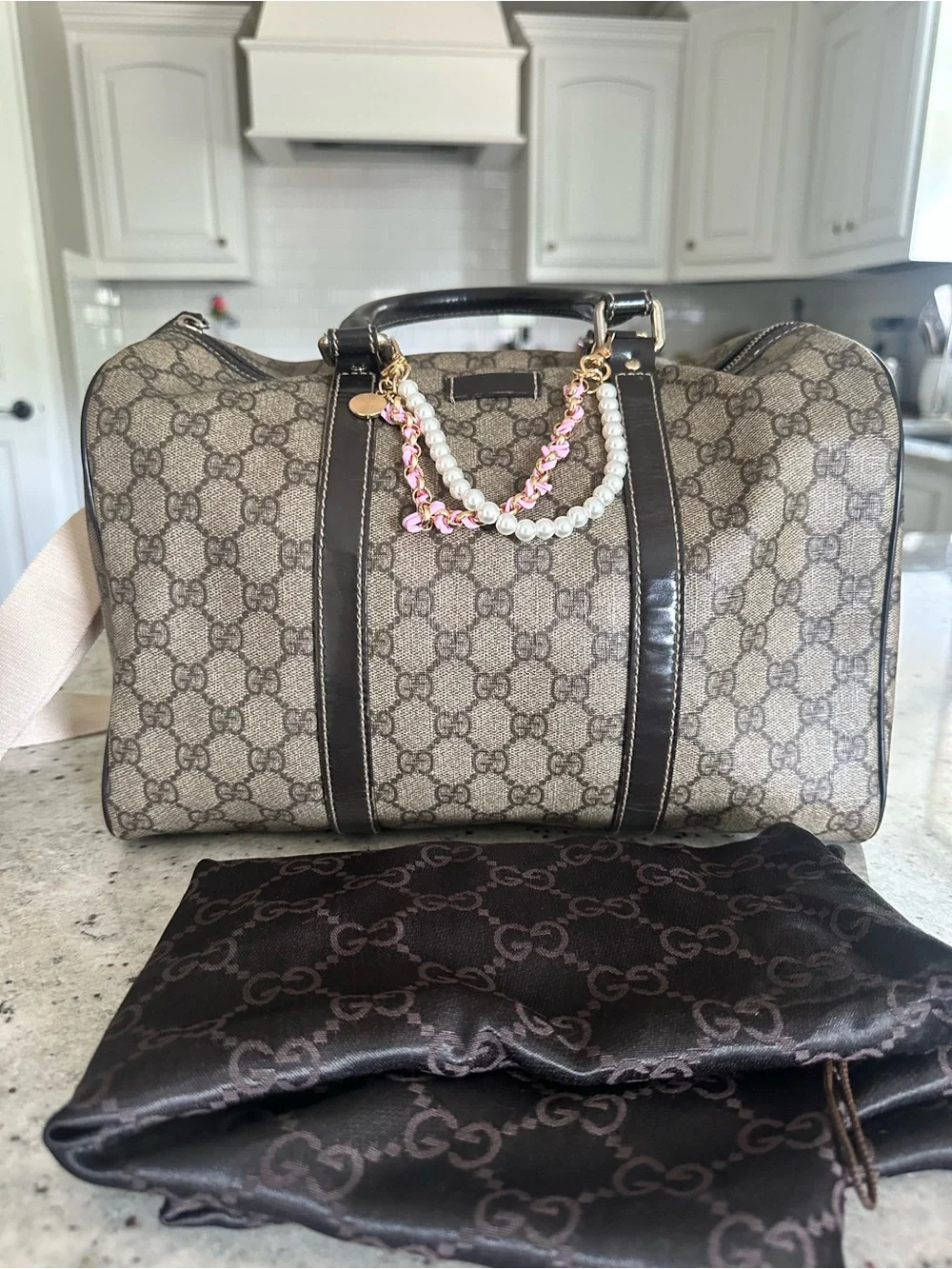 🤎 Gucci Beige GG Supreme Canvas Boston Bag Dark Brown Trim, Timeless, Classic